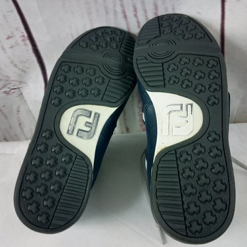 FootJoy 45316 Men's 9.5M Blue Spikeless Lightweight Golf Shoes